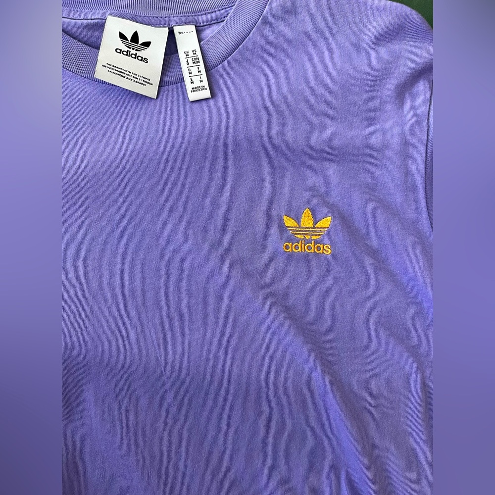 Adidas shirt Medium